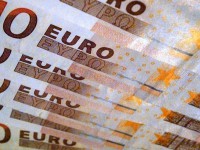 Geld Euro Zinsen