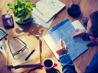 Finanztipps für Kleinanleger #9: „Überschätzen Sie sich beim Investieren nicht! – Informieren Sich sich und Üben Sie!“